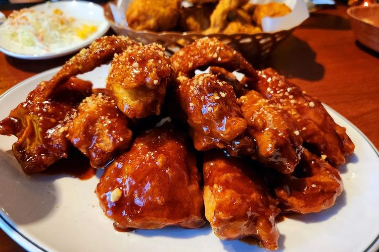 Best Spots in Seoul for Korean Fried Chicken