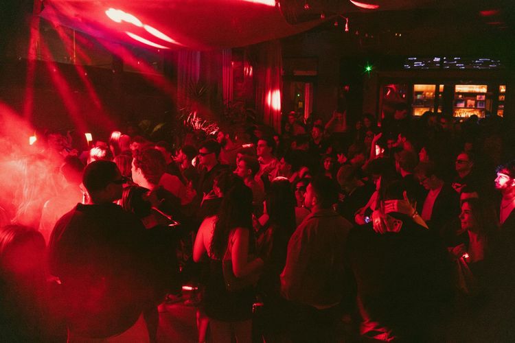 How to Elevate Your Summer Fridays in Miami